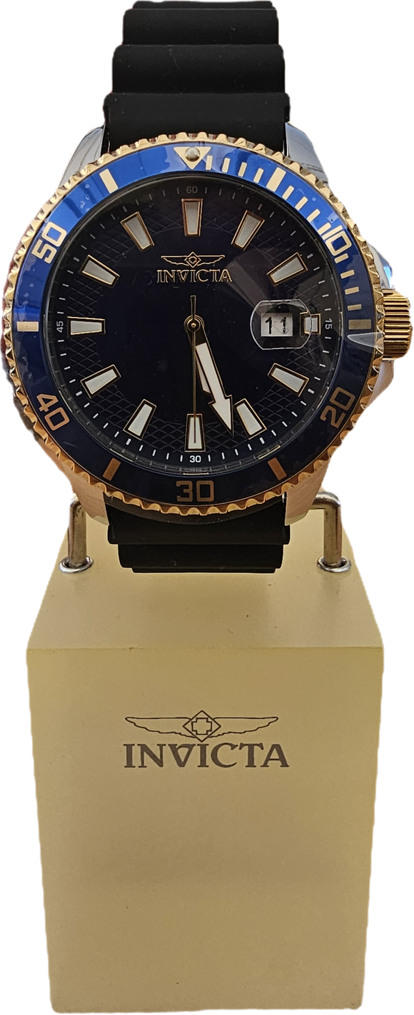 Invicta Pro Diver Men’s Watch with Navy Blue Dial