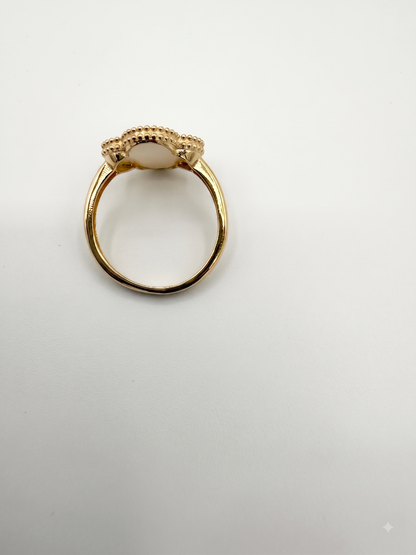 10K Yellow Gold Four-Leaf Clover White Mother of Pearl Semi-Precious Stone Ring