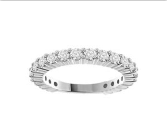 Diamond Women's Band (14K)